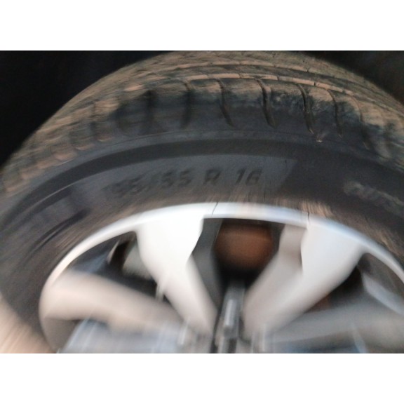 Recambio de juego llantas para kia stonic (yb) 1.2 cvvt referencia OEM IAM   