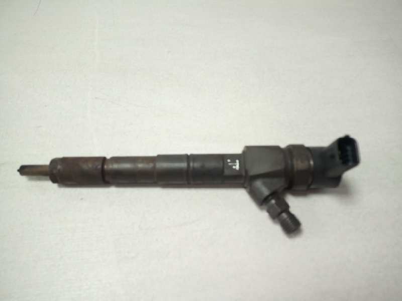 Recambio de inyector para opel insignia berlina 2.0 cdti referencia OEM IAM 0445110327  