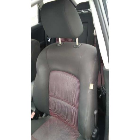 mazda 3 berlina (bk) del año 2004