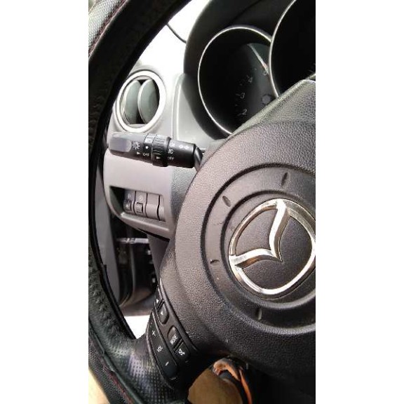 mazda 3 berlina (bk) del año 2004