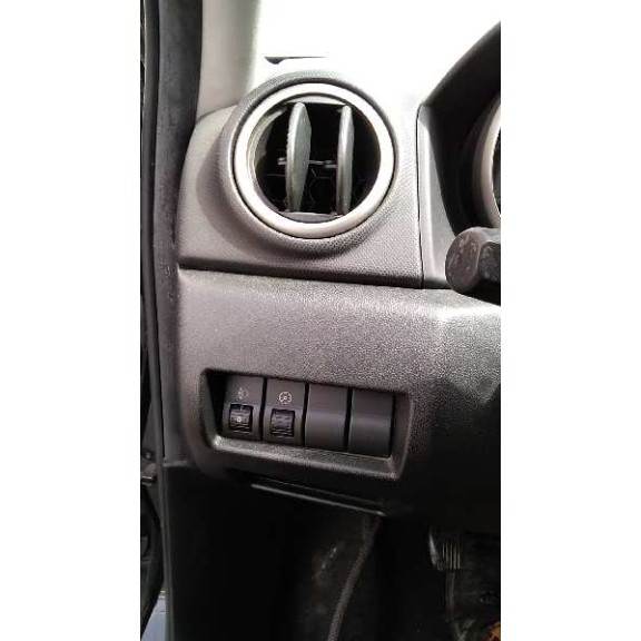 mazda 3 berlina (bk) del año 2004