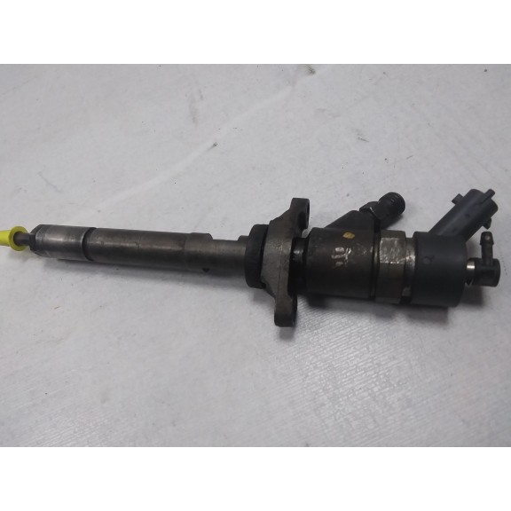 Recambio de inyector para mazda 3 berlina (bk) 1.6 cd diesel cat referencia OEM IAM 0445110188  