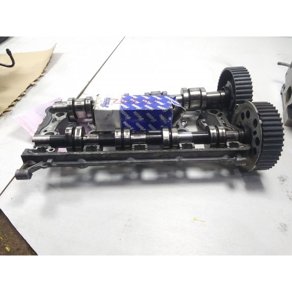 Recambio de culata para volkswagen passat berlina (3c2) advance referencia OEM IAM 03C103308C  