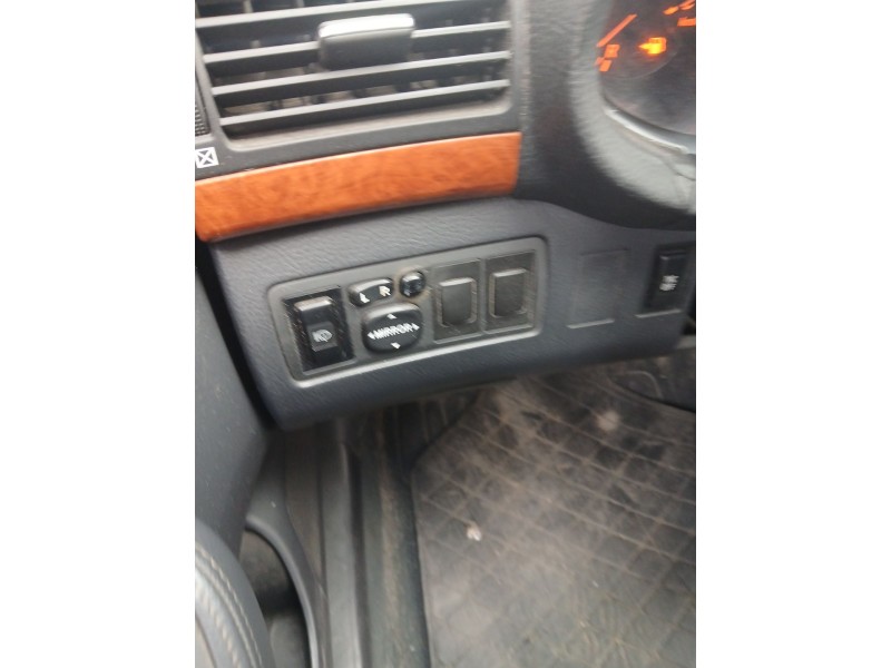 Recambio de retrovisor derecho para toyota avensis (_t25_) 2.2 d-4d (adt251_) referencia OEM IAM 020058016057  