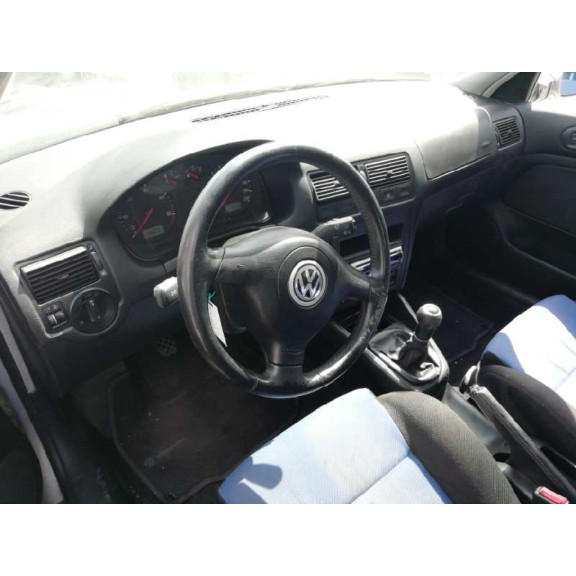 volkswagen golf iv berlina (1j1) del año 2000