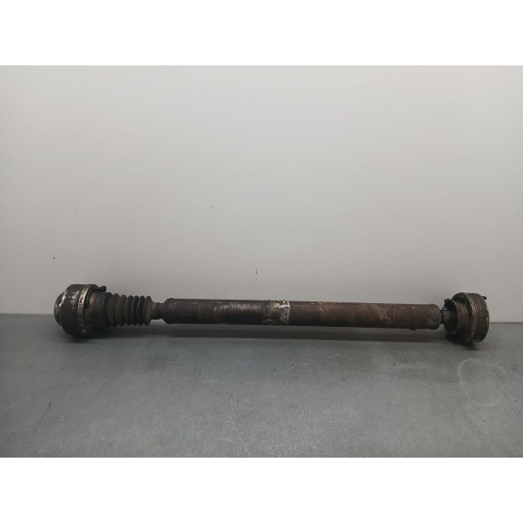 Recambio de transmision central delantera para jeep commander 3.0 crd cat referencia OEM IAM   