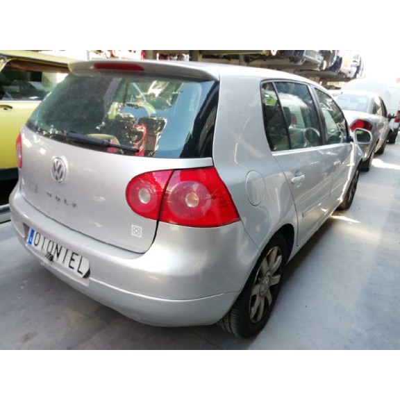 volkswagen golf v berlina (1k1) del año 2004