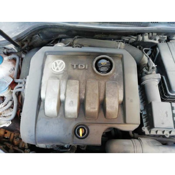 volkswagen golf v berlina (1k1) del año 2004