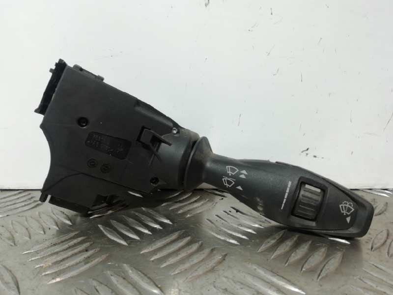 Recambio de mando limpia para ford fiesta (cb1) titanium referencia OEM IAM 8A6T17A553AC  