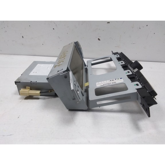 Recambio de display para toyota avensis (_t25_) 1.8 (zzt251_) referencia OEM IAM 8611005020  