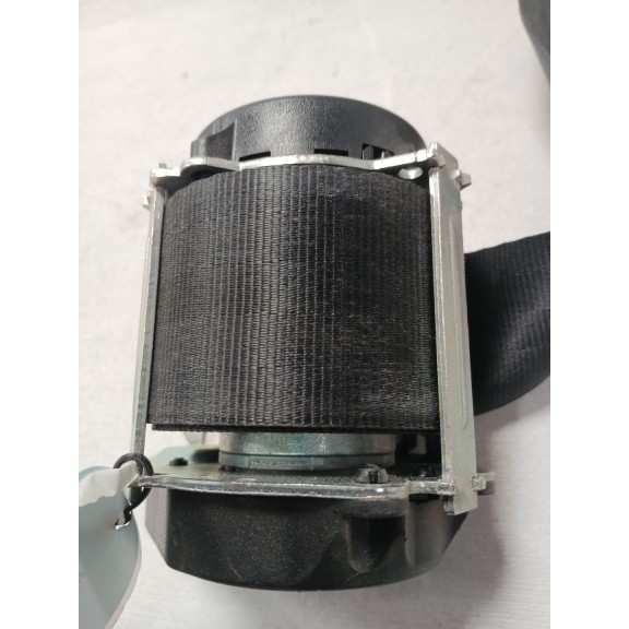 Recambio de cinturon seguridad trasero derecho para renault clio iv technofeel referencia OEM IAM   