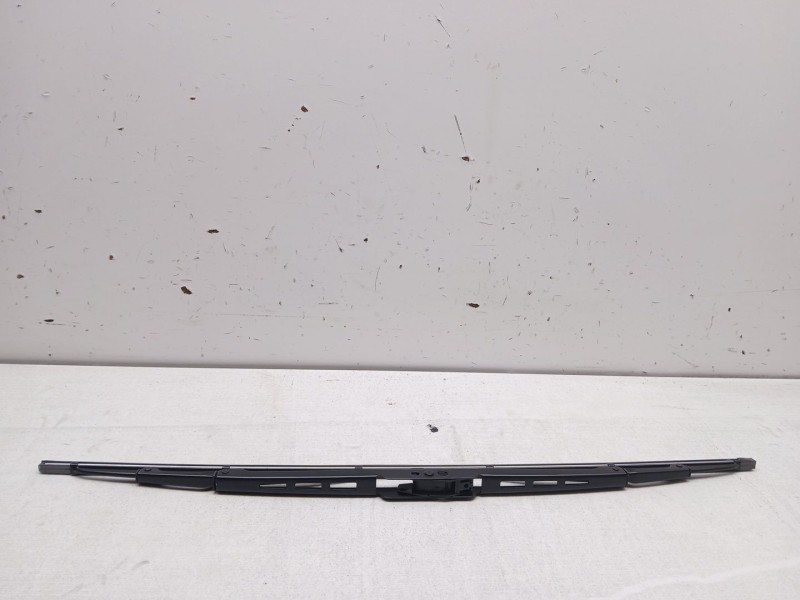 Recambio de escobilla limpia para peugeot 3008 referencia OEM IAM universal cgau1948  48 cm 19´´