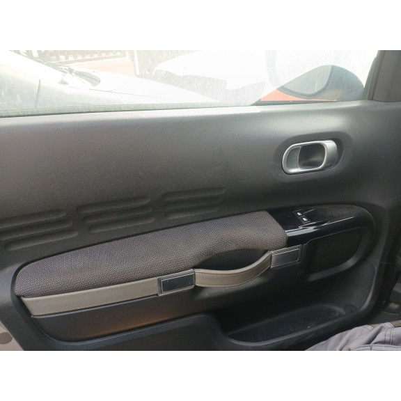 Recambio de guarnecido puerta delantera izquierda para citroën c4 cactus 1.6 hdi 90 referencia OEM IAM   