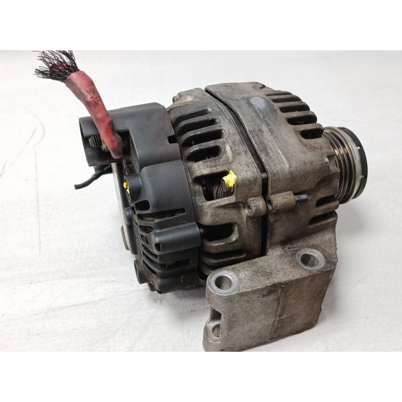 Recambio de alternador para fiat fiorino básico referencia OEM IAM 51984055 tg9s140 90a 6 canales