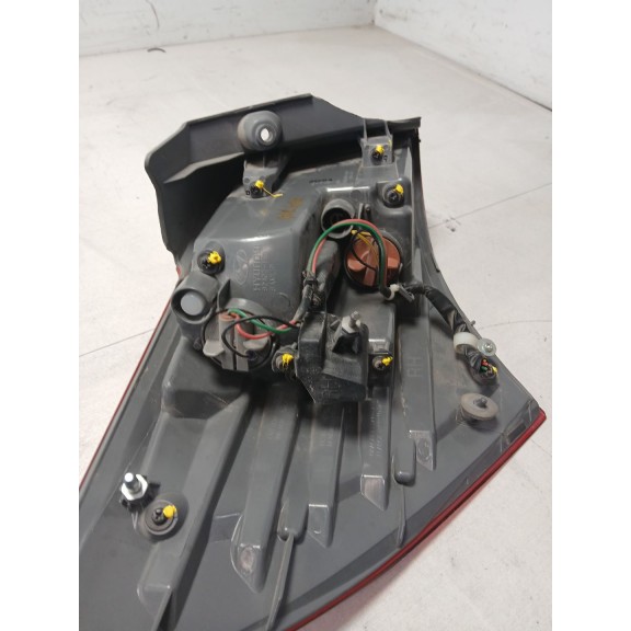 Recambio de piloto trasero derecho para hyundai ix20 sle blue referencia OEM IAM 924021K0  