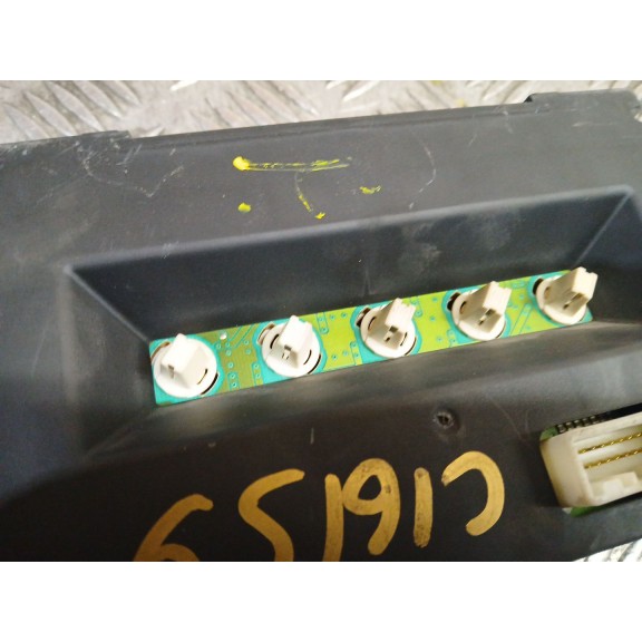 Recambio de display para nissan almera (n16/e) 1.8 16v cat referencia OEM IAM 28090BU701A 21677652 