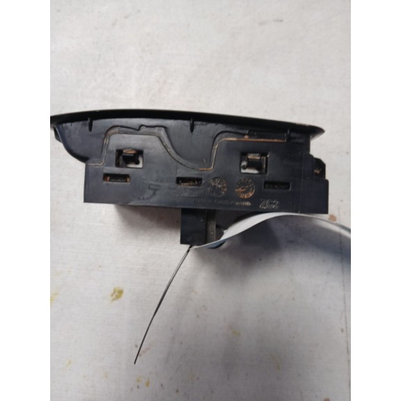 Recambio de mando elevalunas delantero izquierdo para seat ateca (kh7, khp) 1.0 tsi referencia OEM IAM 5g0959857d  