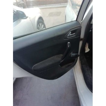 GUARNECIDO PUERTA TRASERA IZQUIERDA 