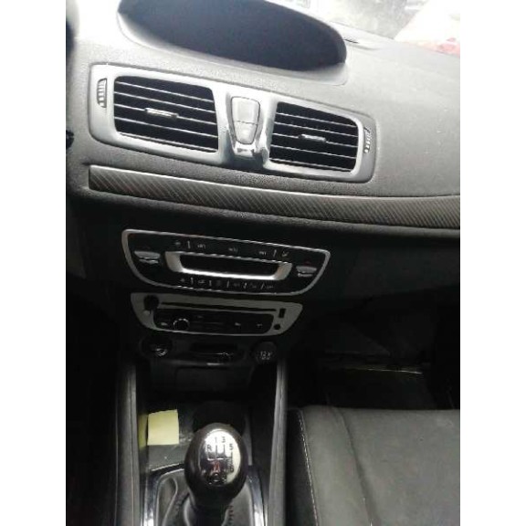 renault megane iii sport tourer del año 2013