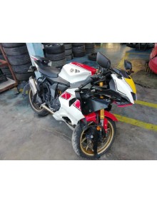 yamaha r7 del año 2023