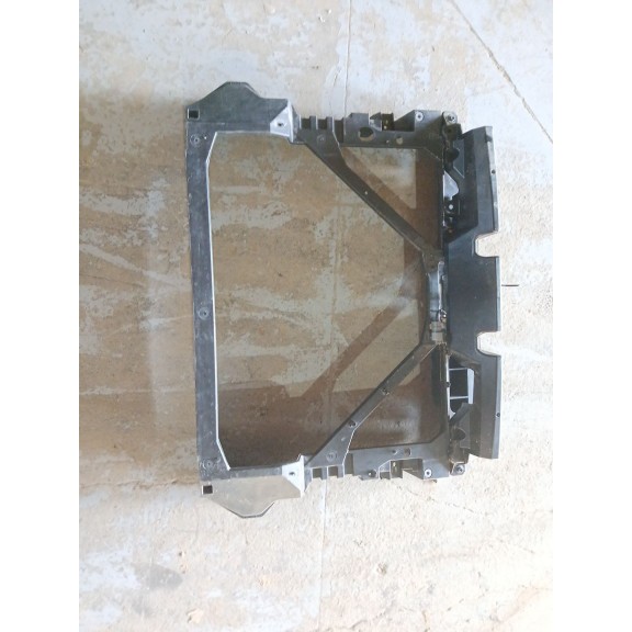 Recambio de panel frontal para mg mg zs suv 1.5 vti referencia OEM IAM   