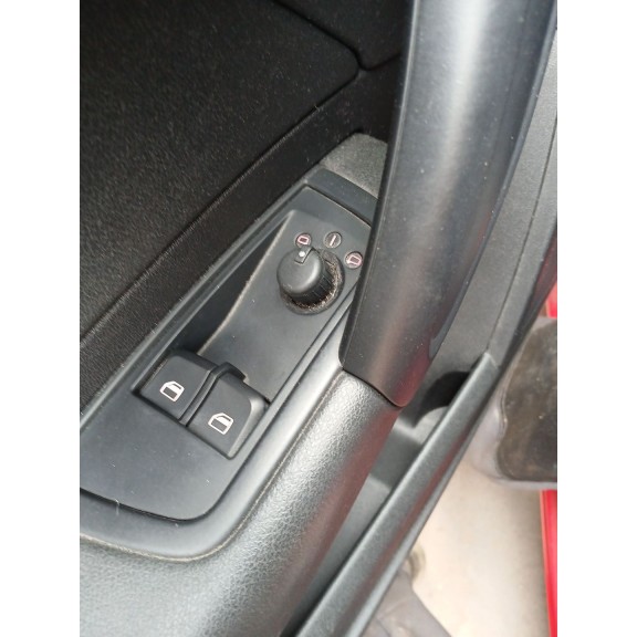 Recambio de mando elevalunas delantero izquierdo para audi a1 (8x1, 8xk) 1.2 tfsi referencia OEM IAM   