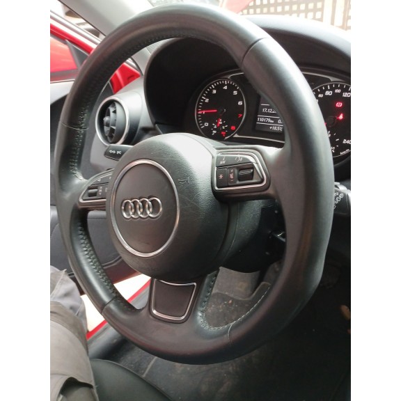 Recambio de volante para audi a1 (8x1, 8xk) 1.2 tfsi referencia OEM IAM   