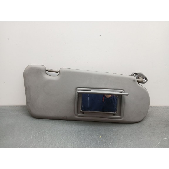 Recambio de parasol derecho para kia sorento 2.5 crdi active referencia OEM IAM   