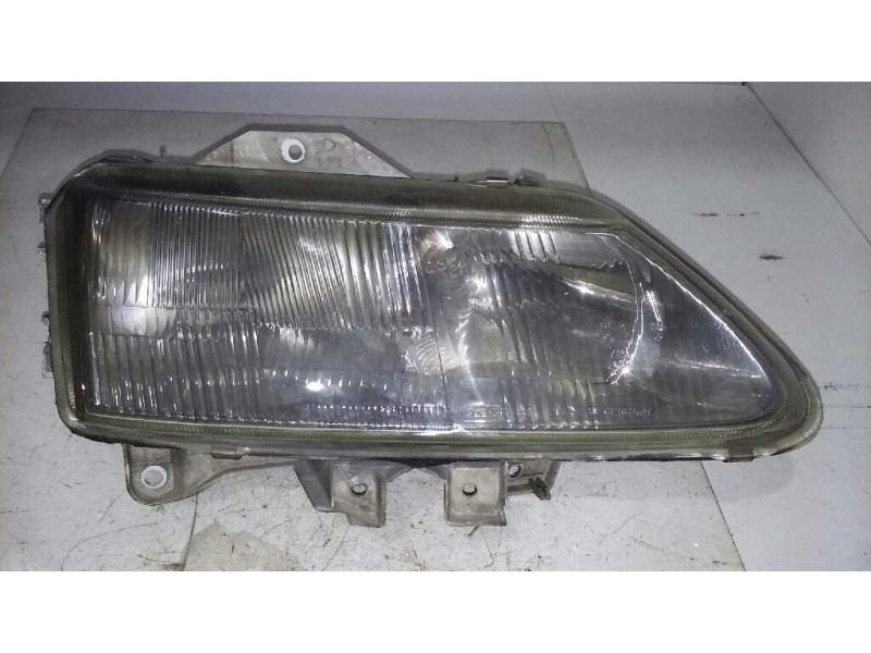 Recambio de faro derecho para renault laguna (b56) 1.8 referencia OEM IAM  1ºSERIE 