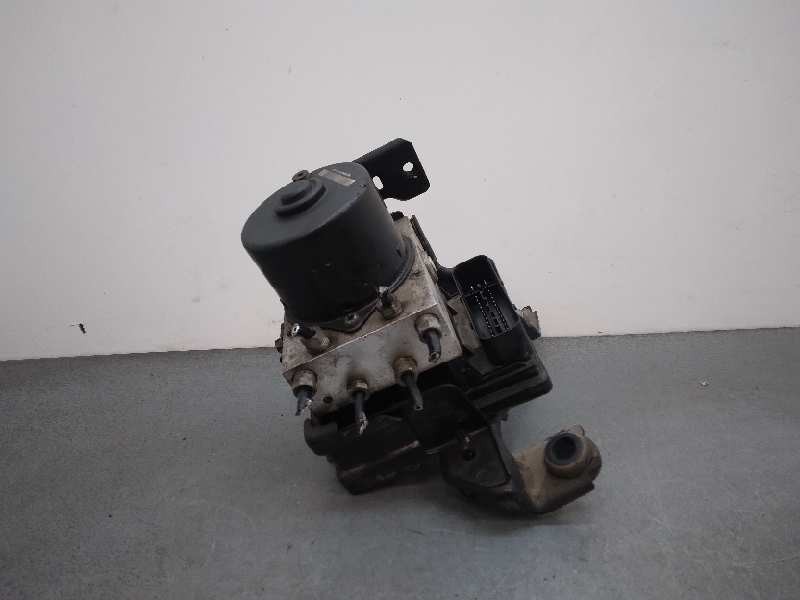 Recambio de abs para opel astra h berlina cosmo referencia OEM IAM 13213610  