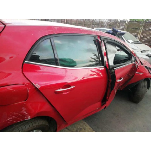 renault megane iv berlina 5p del año 2020