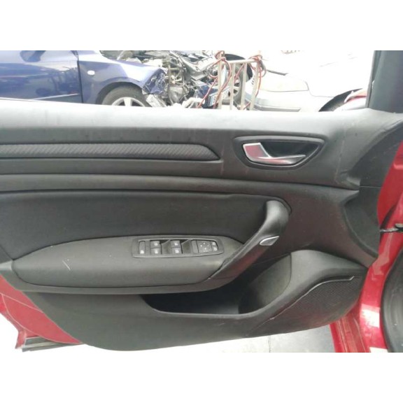 renault megane iv berlina 5p del año 2020