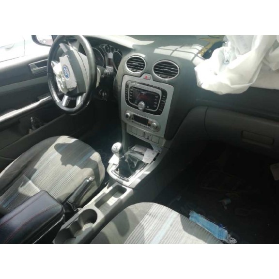 ford focus berlina (cap) del año 2008