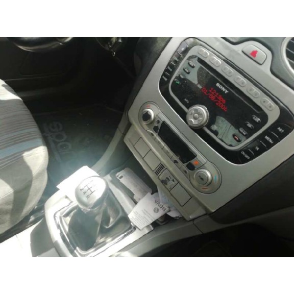 ford focus berlina (cap) del año 2008