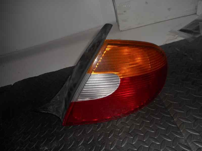 Recambio de piloto trasero derecho para chrysler neon (pl) 2.0 cs referencia OEM IAM   