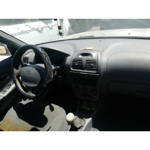 hyundai accent (lc) del año 2000