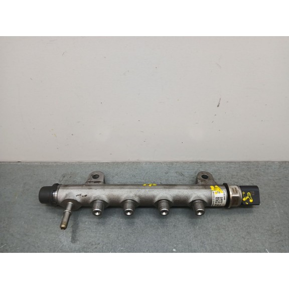 Recambio de rampa inyectora para hyundai i20 basis blue referencia OEM IAM 28337549  