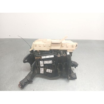 Recambio de caja reles / fusibles para kia xceed (cd) 1.6 gdi hybrid referencia OEM IAM 91200cr450 91950cr030 