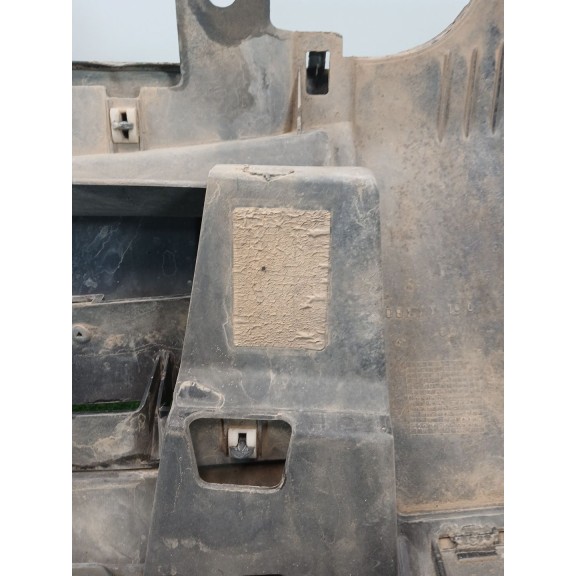 Recambio de paragolpes delantero para land rover discovery 4.4 v8 cat referencia OEM IAM   