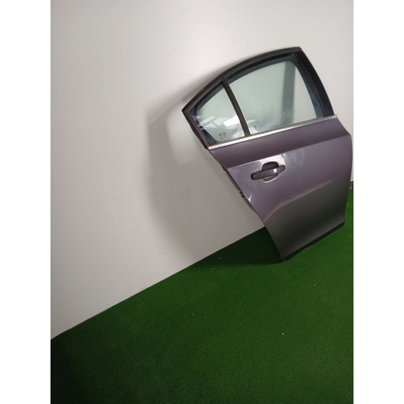 Recambio de puerta trasera derecha para chevrolet cruze 2.0 diesel cat referencia OEM IAM   