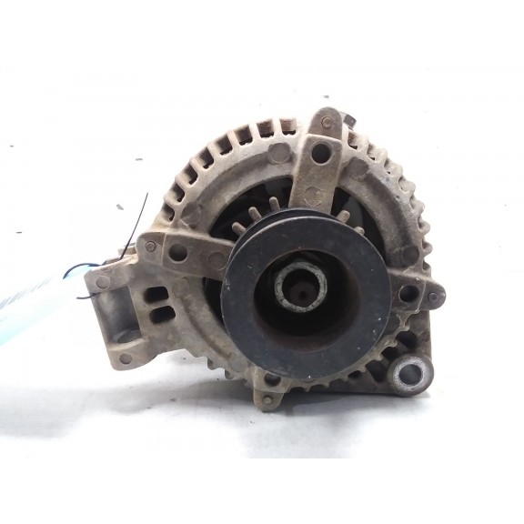 Recambio de alternador para land rover discovery 4.4 v8 cat referencia OEM IAM YLE500190  