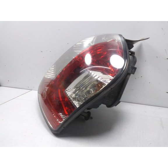 Recambio de piloto trasero izquierdo para fiat stilo van (192_) 1.9 jtd (192dxs1a) referencia OEM IAM 46823705  