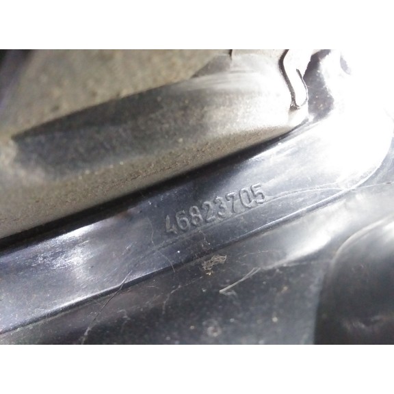 Recambio de piloto trasero izquierdo para fiat stilo van (192_) 1.9 jtd (192dxs1a) referencia OEM IAM 46823705  