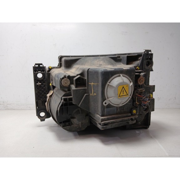 Recambio de faro derecho para land rover discovery 4.4 v8 cat referencia OEM IAM xbc500102  