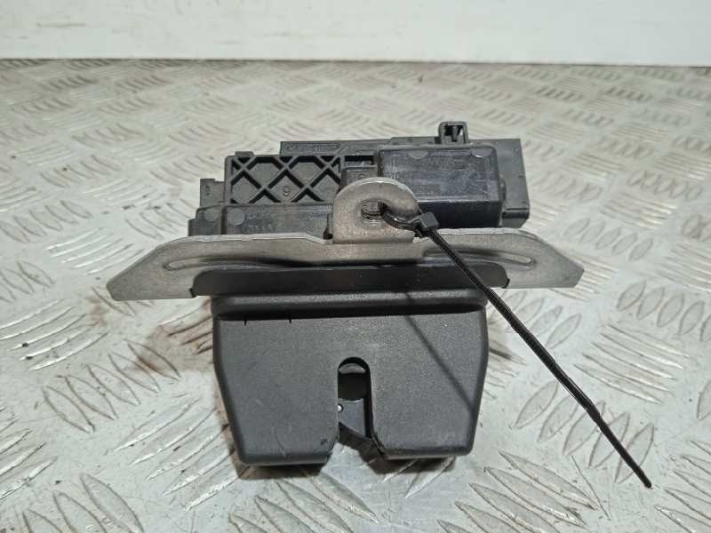 Recambio de cerradura maletero / porton para ford fiesta (ce1) st-line referencia OEM IAM H1BAN442A66AA  5 PINS