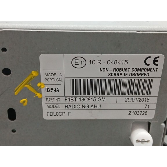 Recambio de sistema audio / radio cd para ford tourneo courier (c4a) titanium referencia OEM IAM f1bt18c815gm  caja