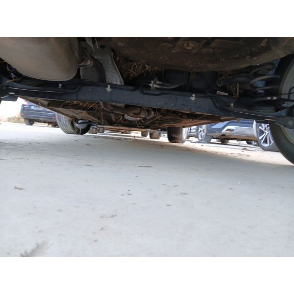 Recambio de puente trasero para nissan juke (f15) 1.6 referencia OEM IAM  freno tambor y abs 