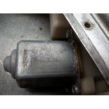 Recambio de elevalunas delantero derecho para peugeot 5008 premium referencia OEM IAM 9682808880 912026105 6 PINES