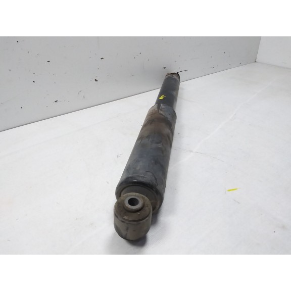 Recambio de amortiguador trasero derecho para jeep cherokee limited referencia OEM IAM 52125094AE  