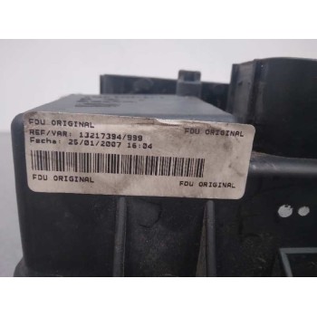 Recambio de caja reles / fusibles para opel corsa d enjoy referencia OEM IAM 13217394  